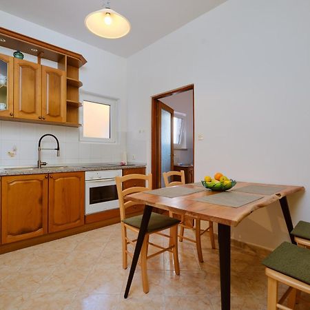 Apartments Katja Mali Lošinj Exterior foto
