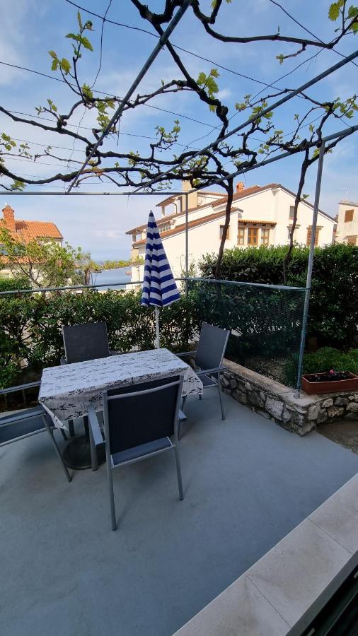 Apartments Katja Mali Lošinj Exterior foto