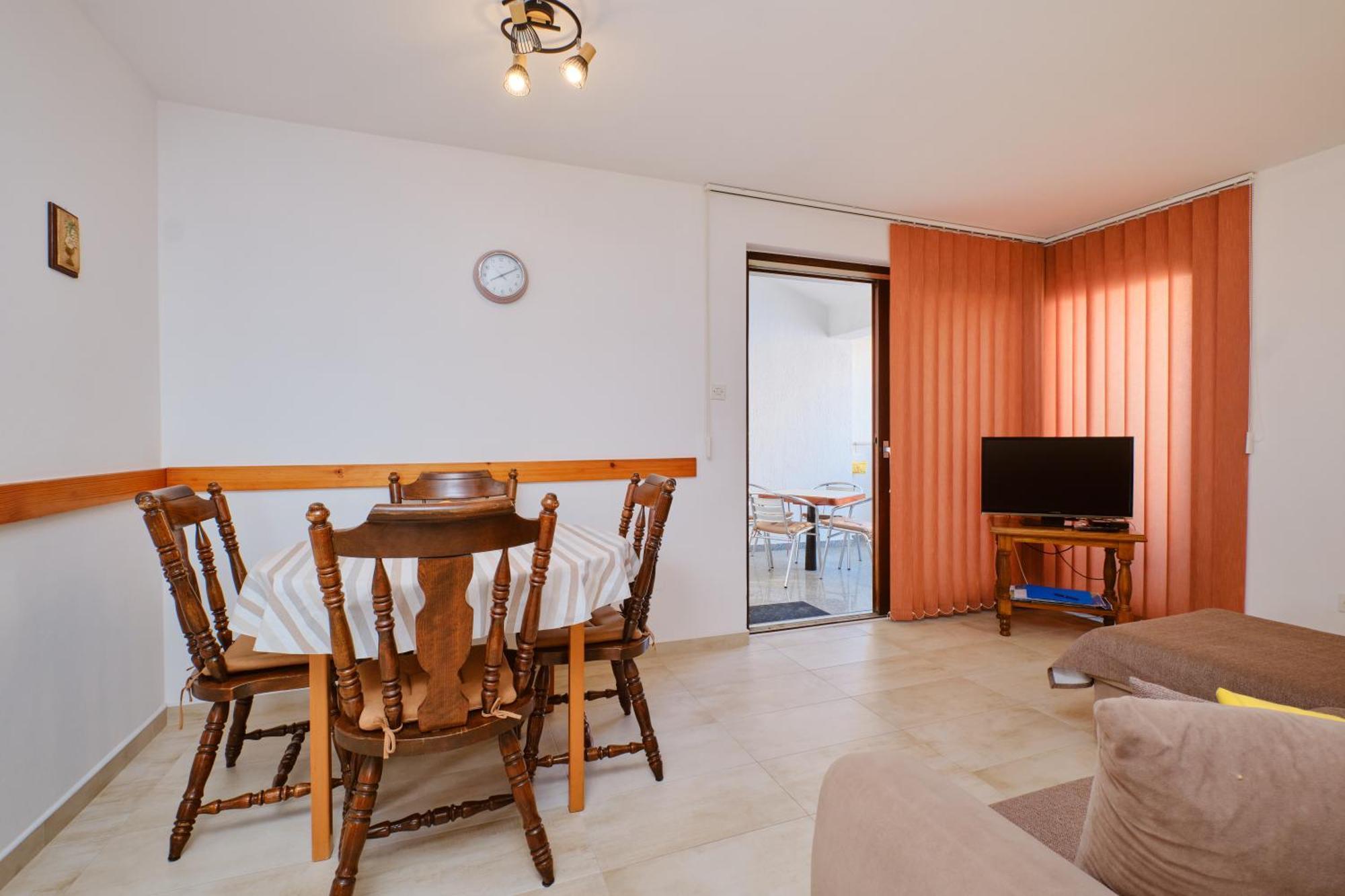 Apartments Katja Mali Lošinj Exterior foto